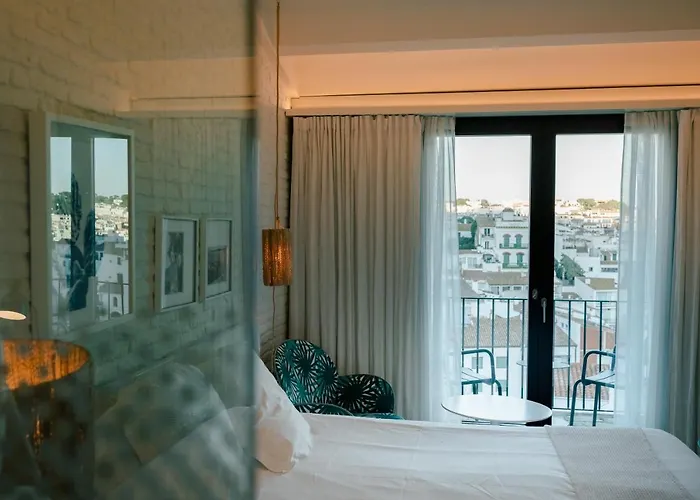 Boutique Gala By Fimedhotels 4*